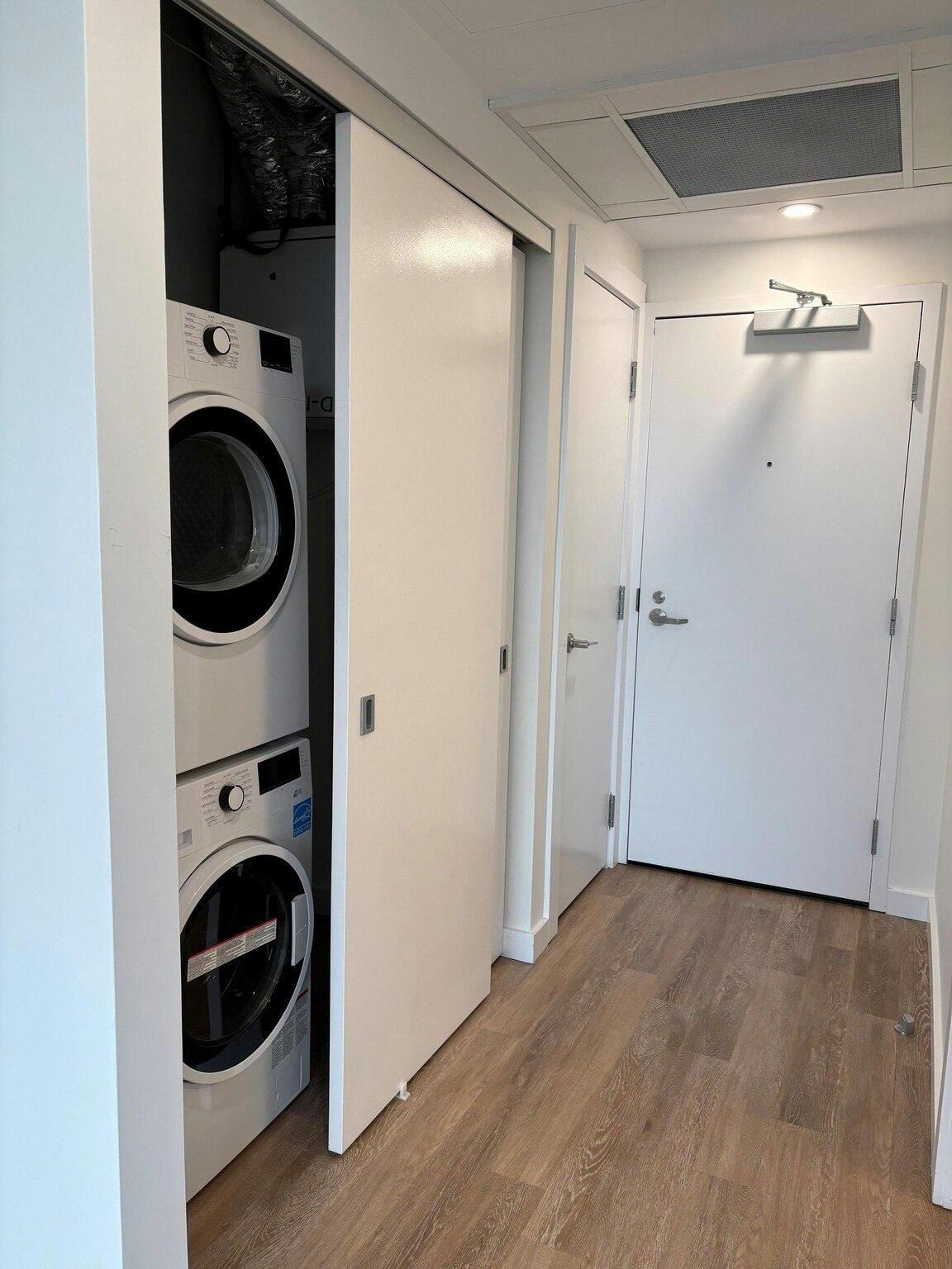 601-31 Queen Street, Dartmouth, NS, B2Y 0G5 - 8