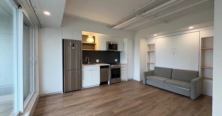 601-31 Queen Street, Dartmouth, NS, B2Y 0G5 - 2
