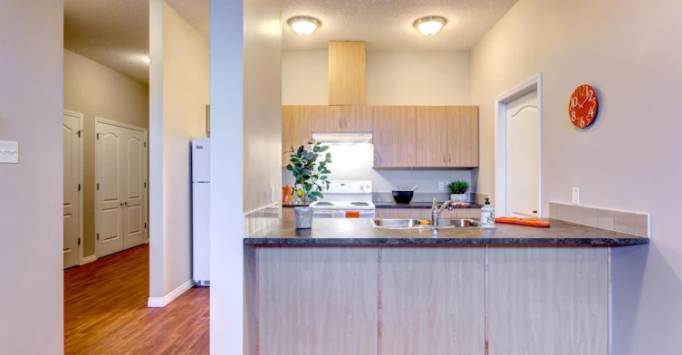 401-12 Nevada Place, St. Albert, AB, T8N 4H7 - 5