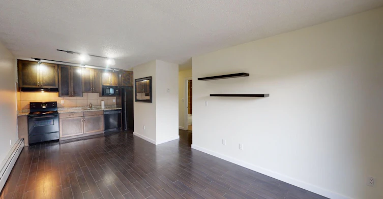 2010 11 Avenue SW, Calgary, AB, T3C 0P1 - 2