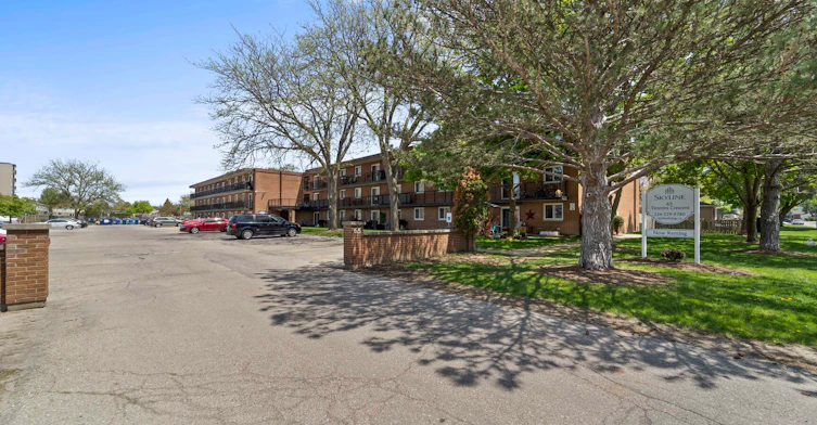 202-65 Timmins Crescent, Chatham-Kent, ON, N7L 4L1 - 2