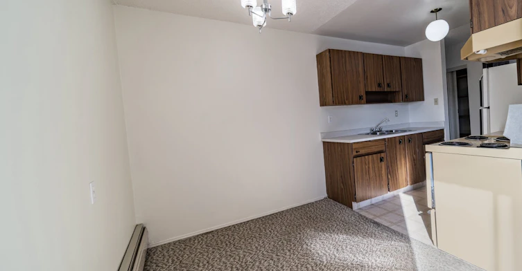 1101 14 Street, Wainwright, AB, T9W 1E8 - 3