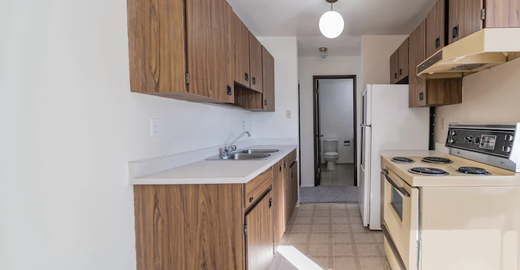 1101 14 Street, Wainwright, AB, T9W 1E8 - 5