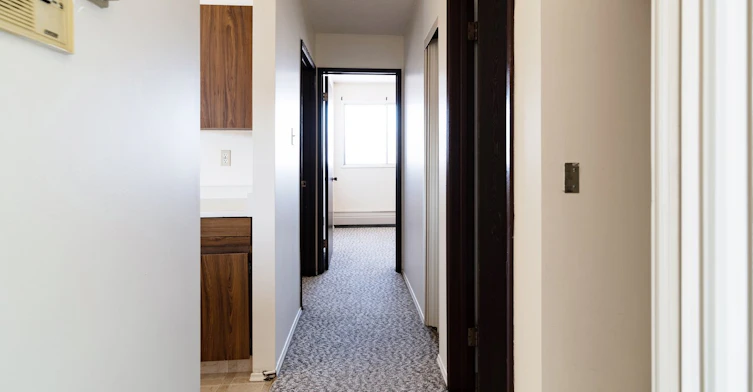 1101 14 Street, Wainwright, AB, T9W 1E8 - 9