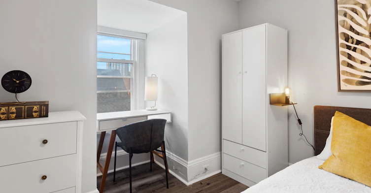 9-360 Friel, Ottawa, ON, K1N 7W7 - 2