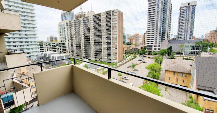 55 Erskine Avenue, Toronto, ON, M4P 1Y7 - 6