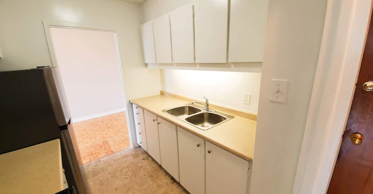 55 Erskine Avenue, Toronto, ON, M4P 1Y7 - 10