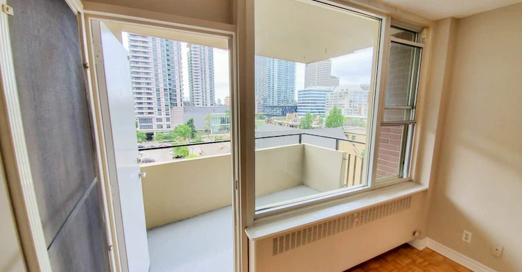 55 Erskine Avenue, Toronto, ON, M4P 1Y7 - 19