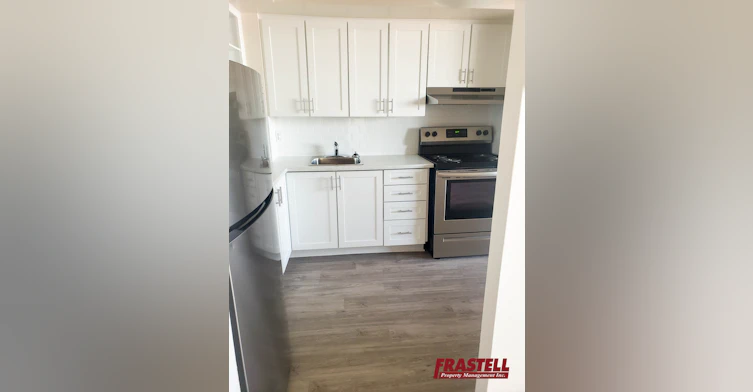 465 Richmond Road, Ottawa, ON, K2A 1Z1 - 3