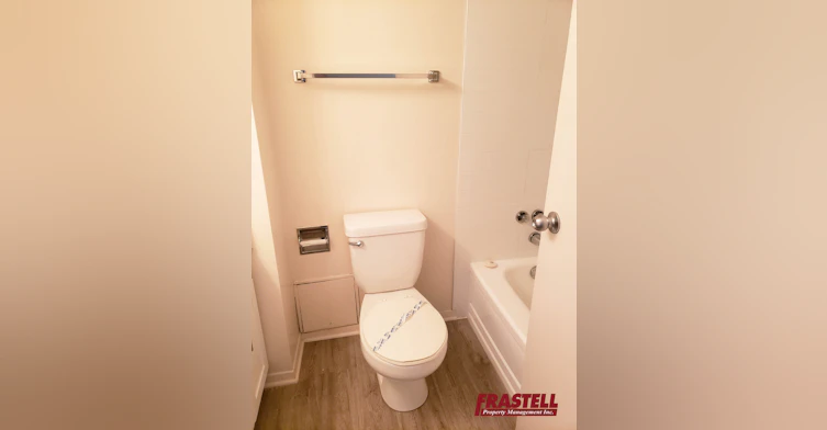 465 Richmond Road, Ottawa, ON, K2A 1Z1 - 6
