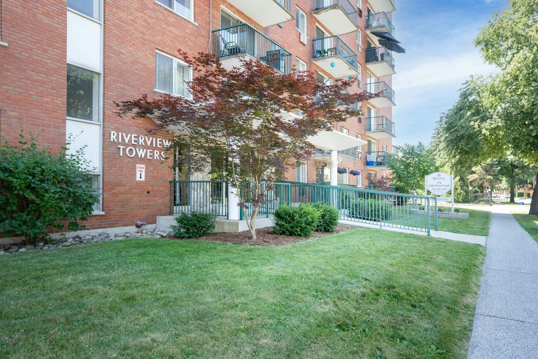 401-176 Vidal Street South, Sarnia, ON, N7T 2T6 - 2