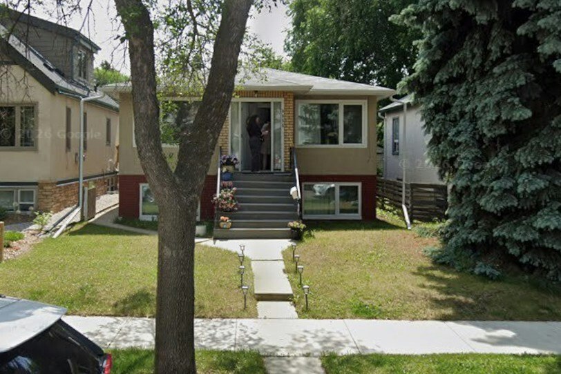8955 81 Avenue Nw, Edmonton, AB, T6C 0W7 - 16
