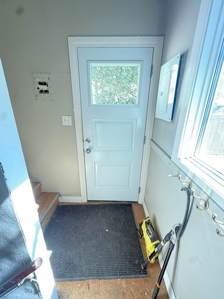 8955 81 Avenue Nw, Edmonton, AB, T6C 0W7 - 12