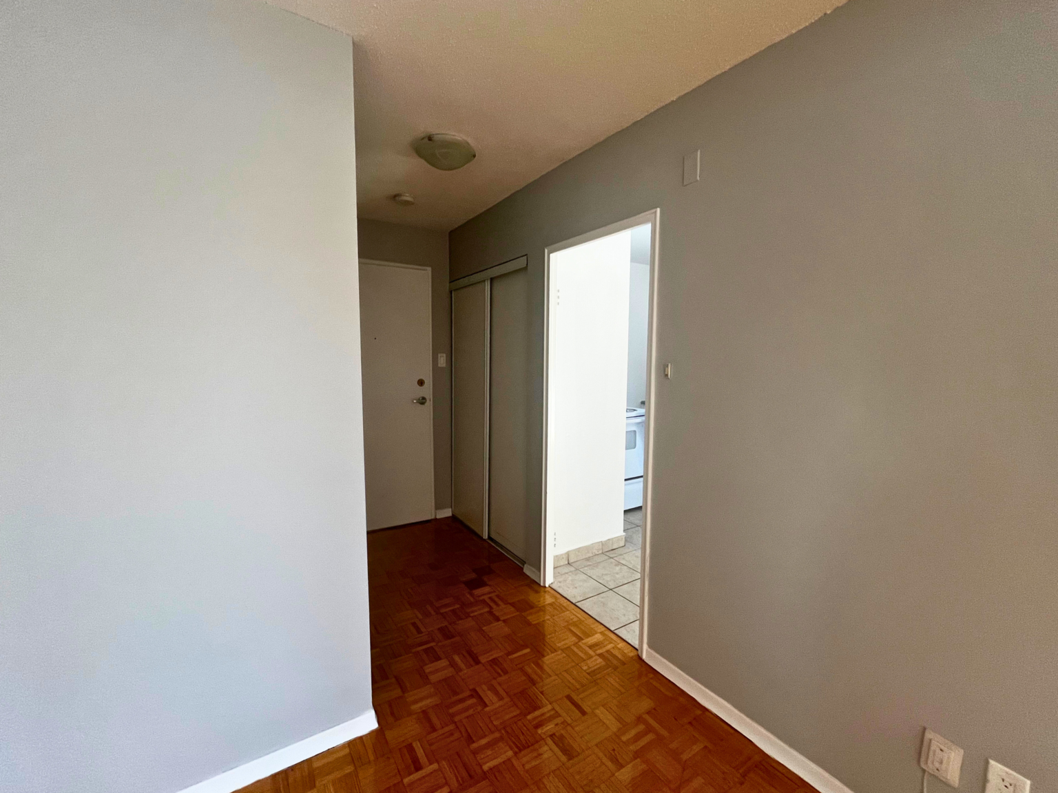 2247 Walkley Road, Ottawa, ON, K1G 3G8 - 5