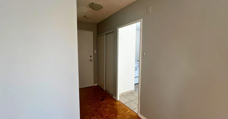 2247 Walkley Road, Ottawa, ON, K1G 3G8 - 5