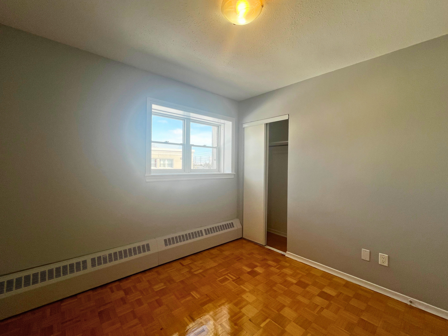 2247 Walkley Road, Ottawa, ON, K1G 3G8 - 11