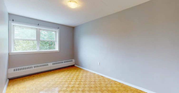 2-2247 Walkley Road, Ottawa, ON, K1G 3G8 - 9
