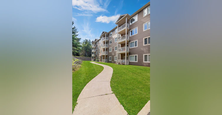 203-2380 Mountain Road, Moncton, NB, E1G 5W4 - 3