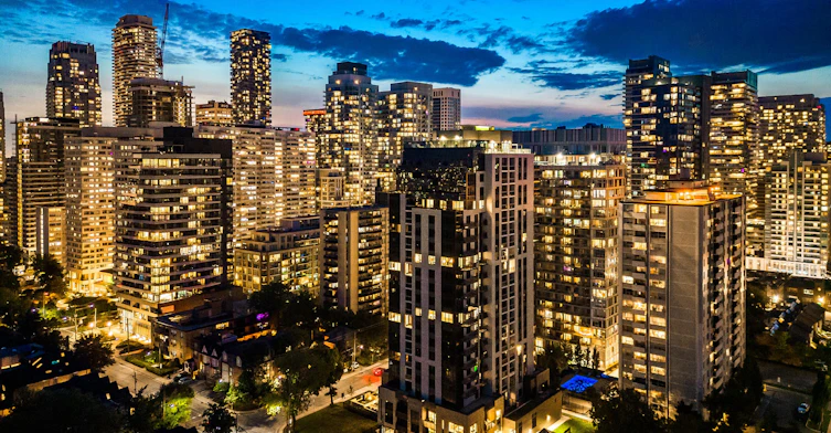 402-71 Redpath Avenue, Toronto, ON, M4S 0E1 - 27