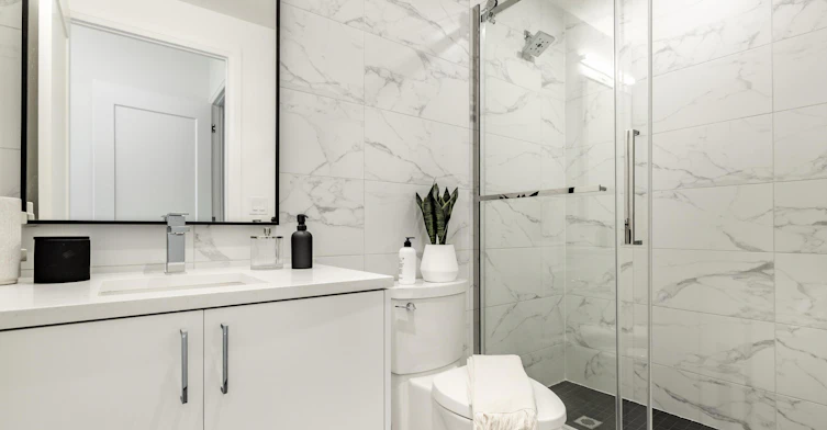 1905-71 Redpath Avenue, Toronto, ON, M4S 0E1 - 32