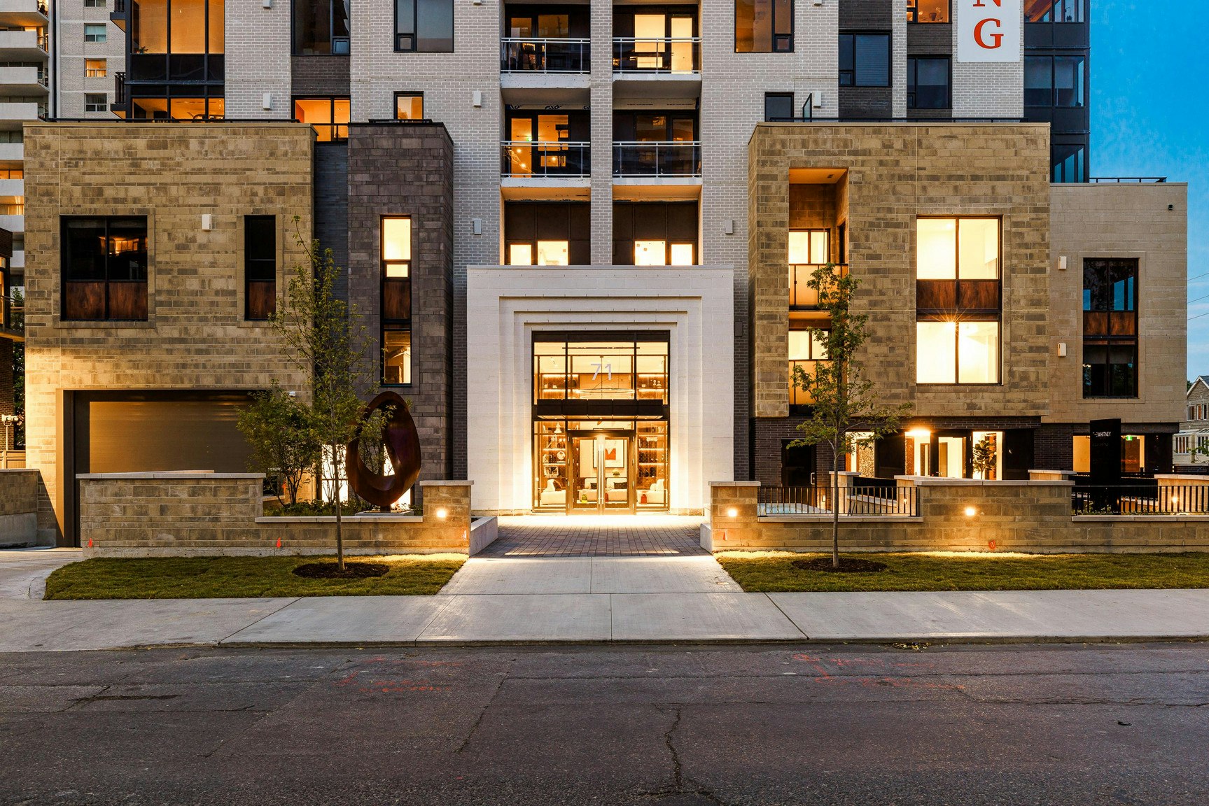 1304-71 Redpath Avenue, Toronto, ON, M4S 0E1 - 37