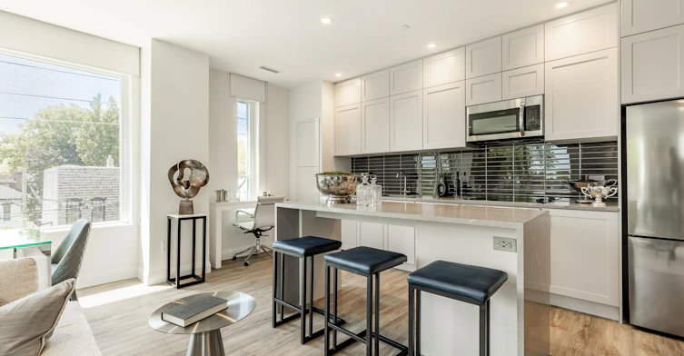 1302-71 Redpath Avenue, Toronto, ON, M4S 0E1 - 9