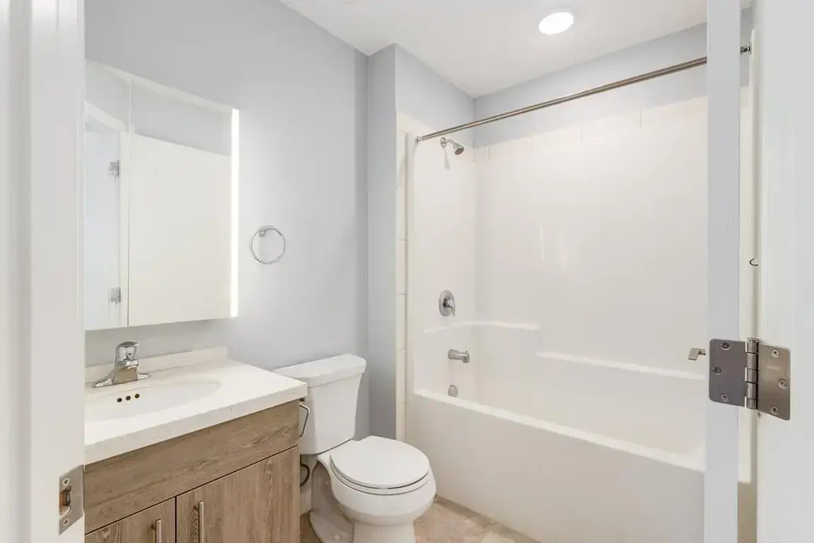 206-15220 45 Street SE, Calgary, AB, T2C 1A9 - 8
