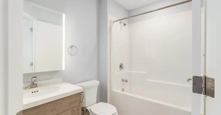 206-15220 45 Street SE, Calgary, AB, T2C 1A9 - 8