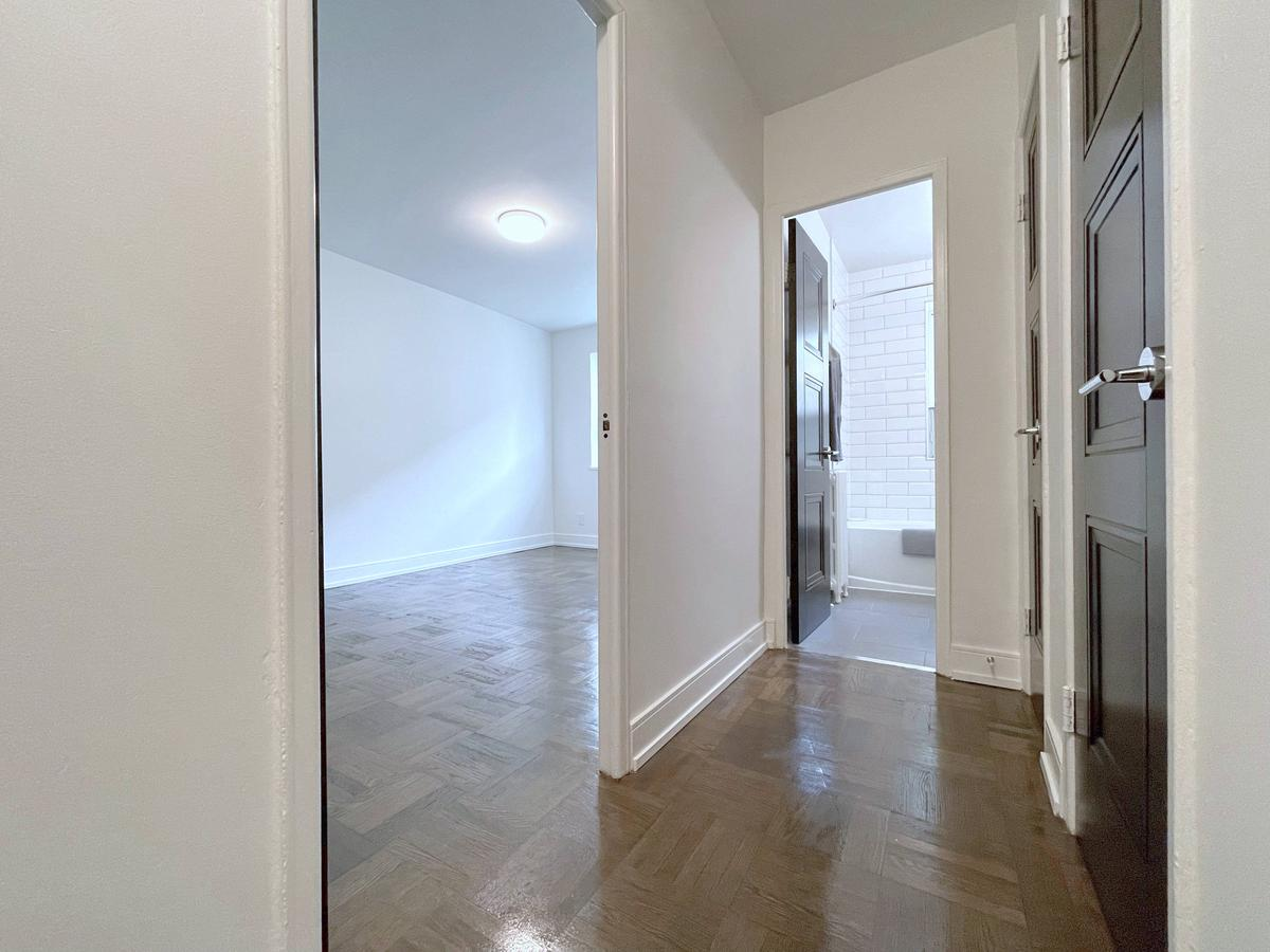 140 Kingston Road, Toronto, ON, M4L 1S9 - 18
