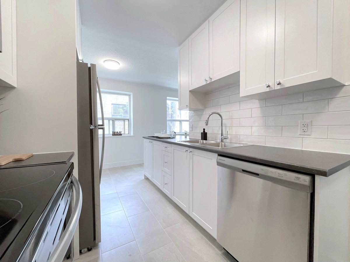 140 Kingston Road, Toronto, ON, M4L 1S9 - 16