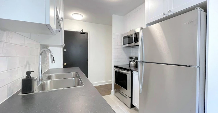 140 Kingston Road, Toronto, ON, M4L 1S9 - 9