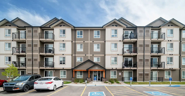 75 Fairmont Boulevard South, Lethbridge, AB, T1K 8H5 - 2
