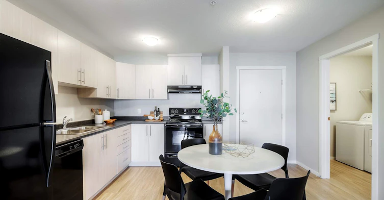 185 Kinney Avenue, Penticton, BC, V2A 0C6 - 5