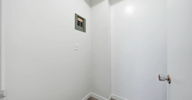 11-27 Vaughn Street, Regina, SK, S4N 1V5 - 16