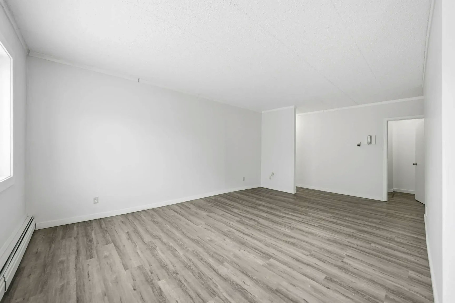 15-27 Vaughn Street, Regina, SK, S4N 1V5 - 29