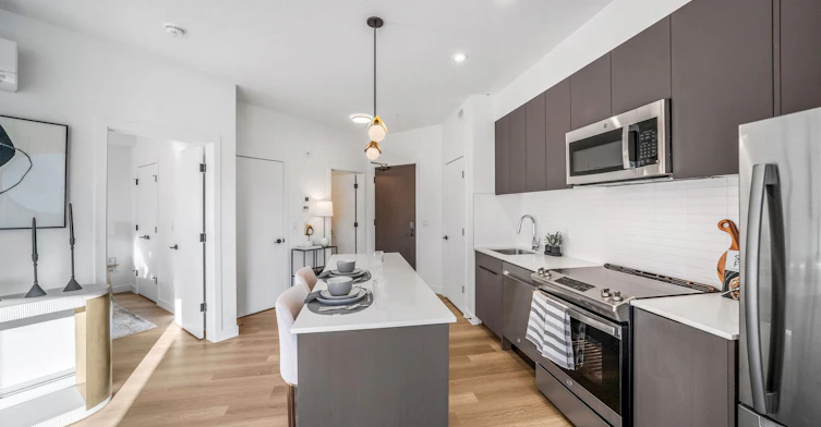 A2-1750 4 Street Northeast, Calgary, AB, T2E 9E7 - 35