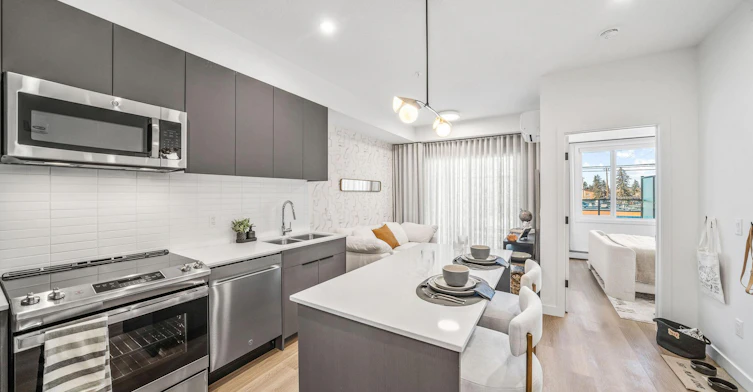F1-1750 4 Street Northeast, Calgary, AB, T2E 9E7 - 28