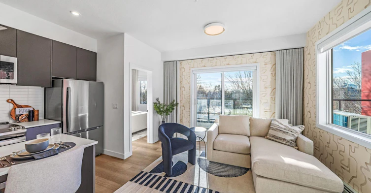 F3-1750 4 Street Northeast, Calgary, AB, T2E 9E7 - 7
