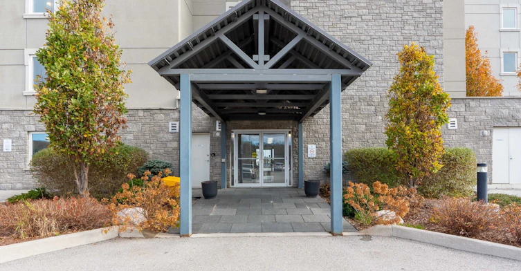 109-151 Marina Park Avenue, Midland, ON, L4R 0G2 - 3