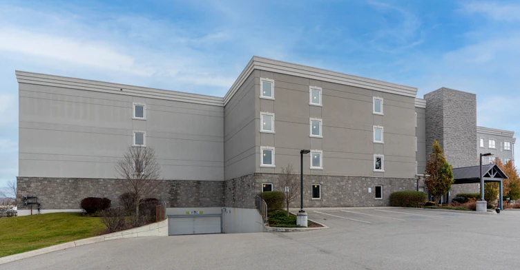206-151 Marina Park Avenue, Midland, ON, L4R 0G2 - 2