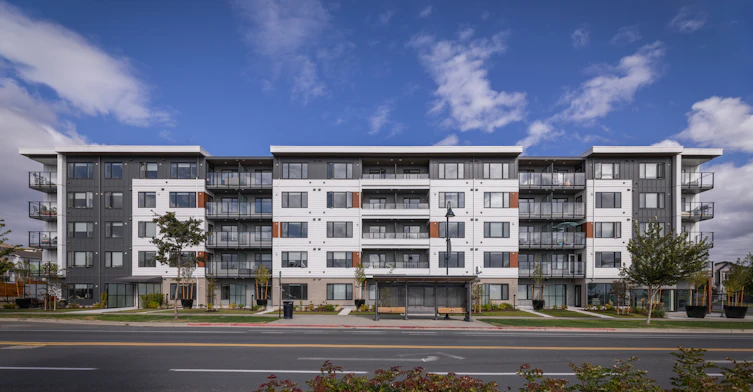 403-3554-A Ryder Hesjedal Way, Colwood, BC, V9C 0S7 - 2