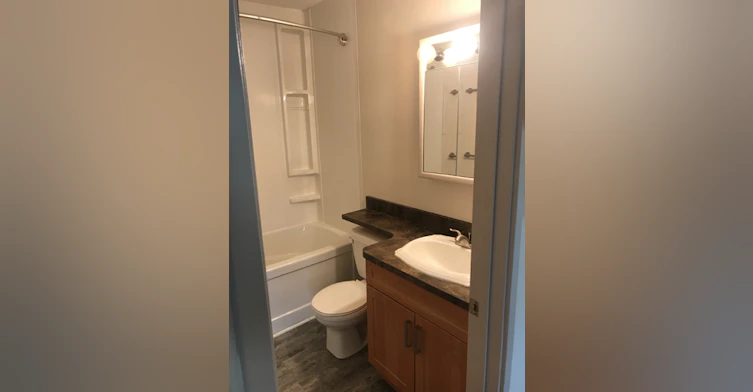 5611 9 Avenue, Edson, AB, T7E 1R5 - 10