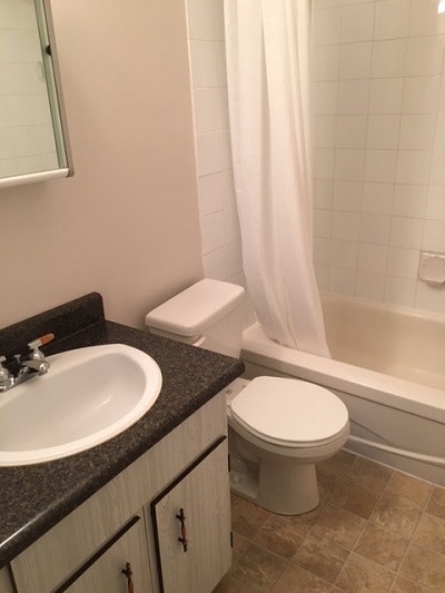 5611 9 Avenue, Edson, AB, T7E 1R5 - 11