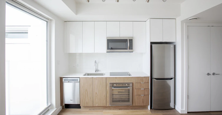510-303 East Pender Street, Vancouver, BC, V6A 0J3 - 2