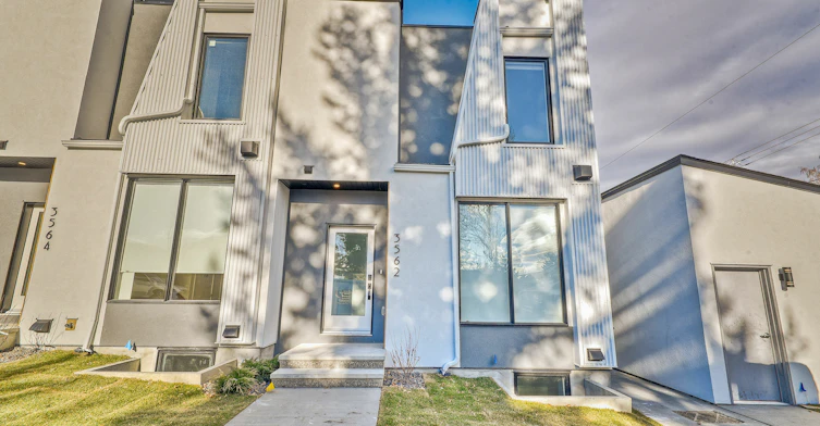2840B-3560 28 Avenue Southwest, Calgary, AB, T3E 2J5 - 2