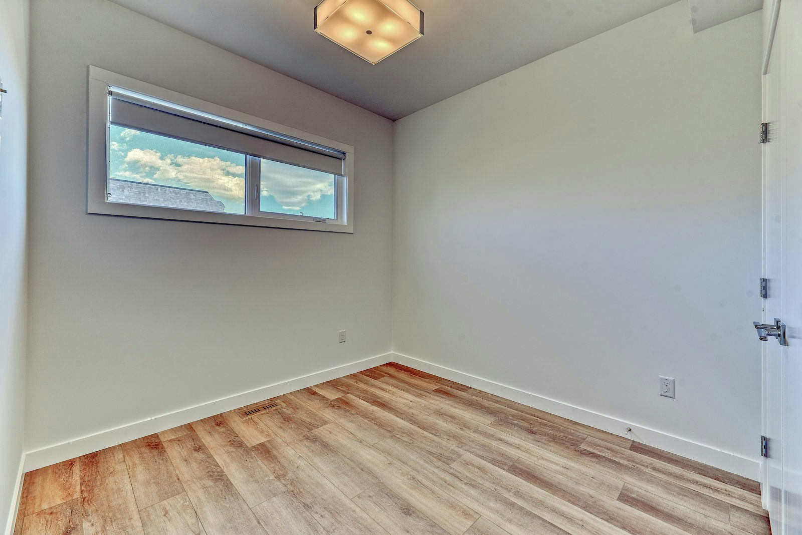 3560 28 Avenue Southwest, Calgary, AB, T3E 2J5 - 21