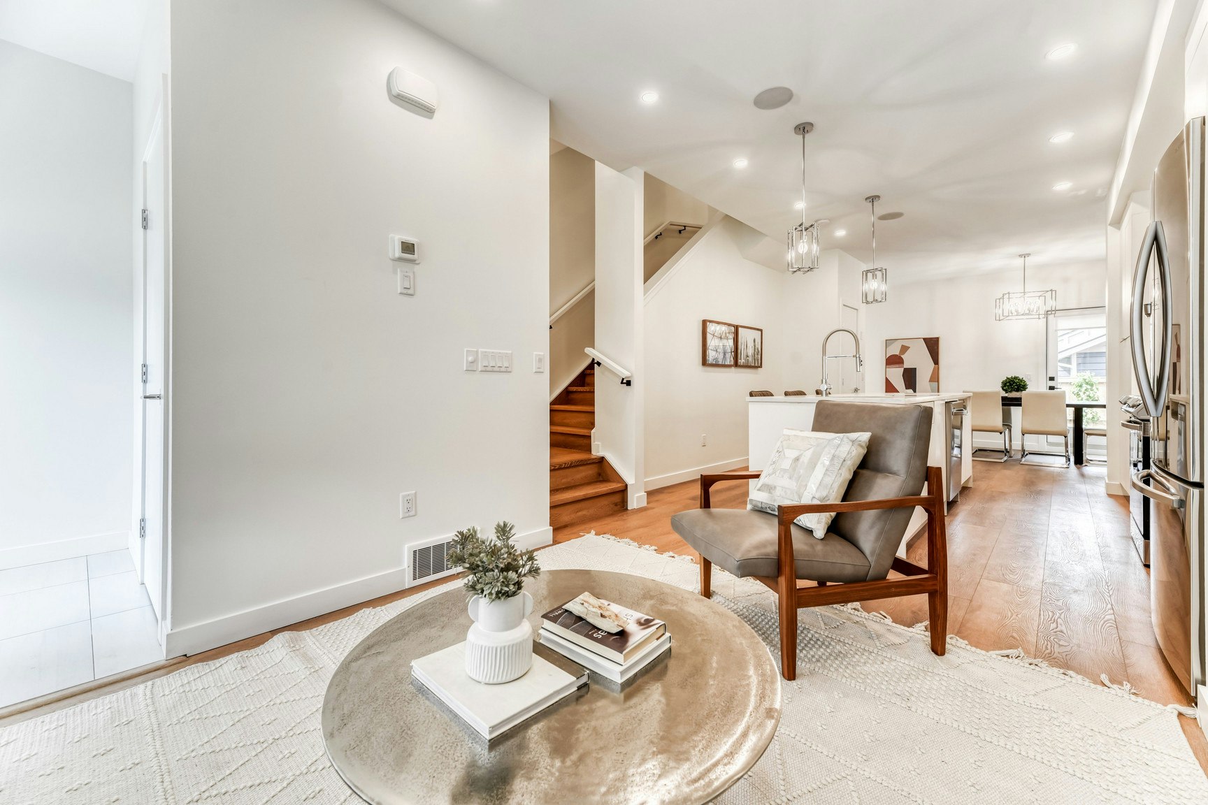 3560 28 Avenue Southwest, Calgary, AB, T3E 2J5 - 6