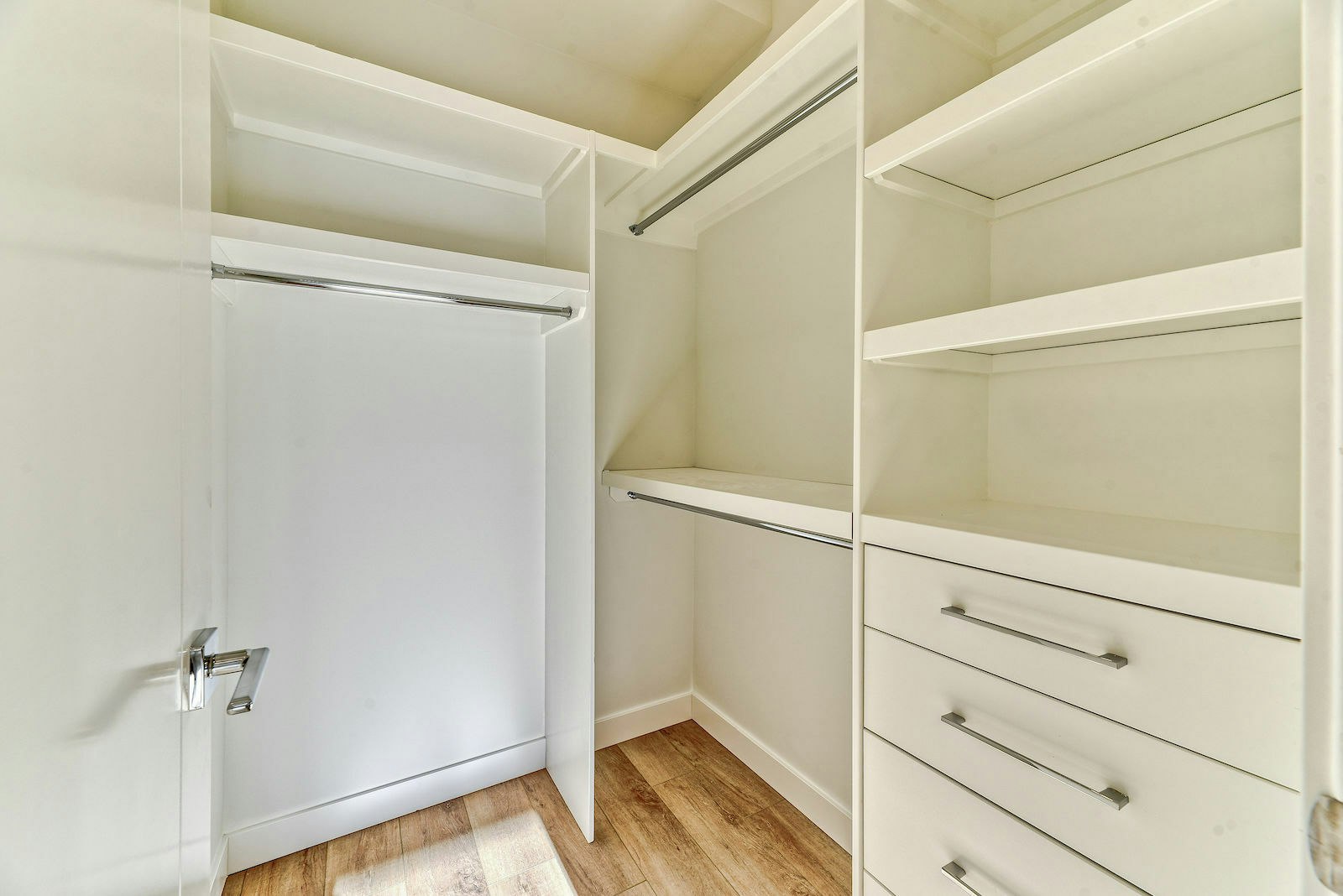 3560 28 Avenue Southwest, Calgary, AB, T3E 2J5 - 25