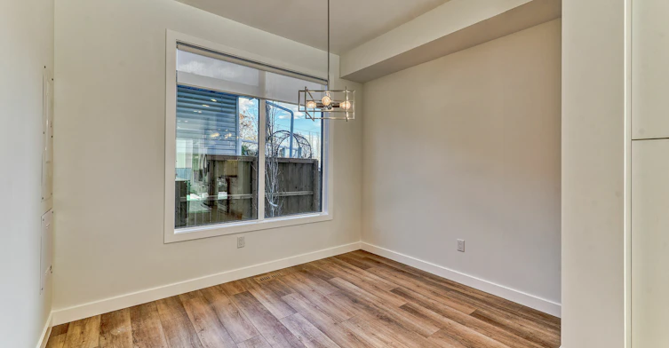 3564-3560 28 Avenue Southwest, Calgary, AB, T3E 2J5 - 24