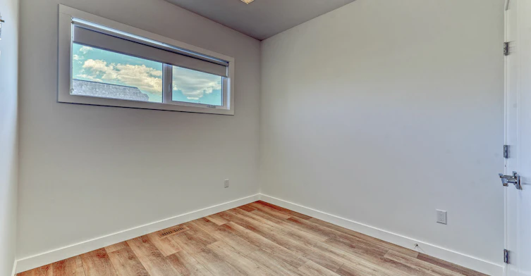 3564-3560 28 Avenue Southwest, Calgary, AB, T3E 2J5 - 25